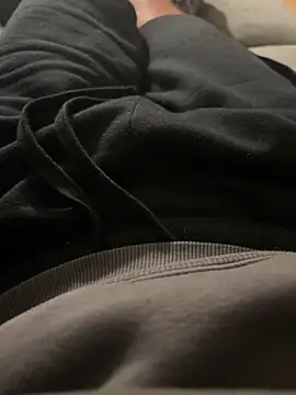 Snapshot of cussy007 chatting on 03-16-26, 05:15 cussy007 online show from 03-16-26, 05:15