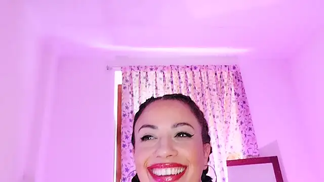 Snapshot of Latina_hot2024 chatting on 01-22-25, 01:42 Latina hot2024 online show from 01-22-25, 01:42