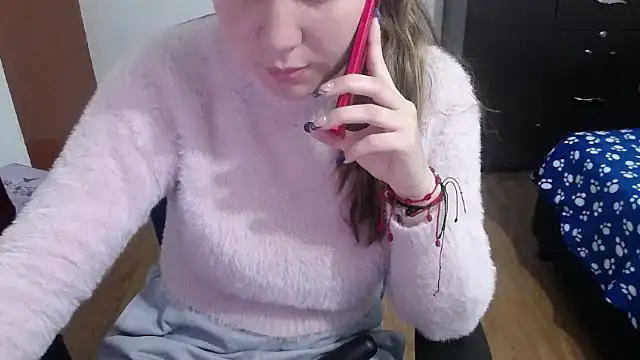 Snapshot of Luna_girlhot_ chatting on 02-21-25, 01:33 Luna girlhot online show from 02-21-25, 01:33