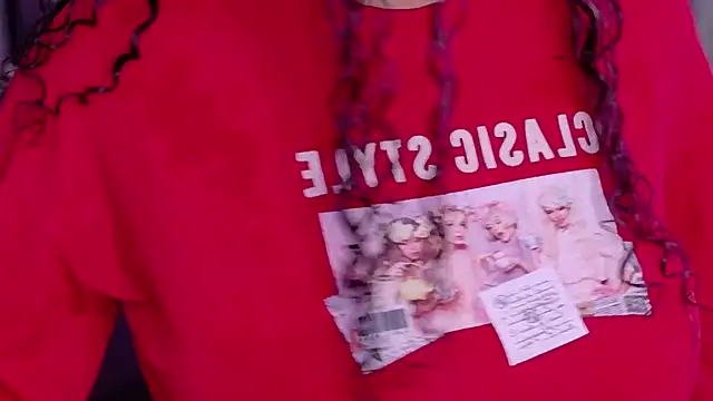 Snapshot of PittAndLunaa chatting on 06-19-26, 12:11 PittAndLunaa online show from 06-19-26, 12:11