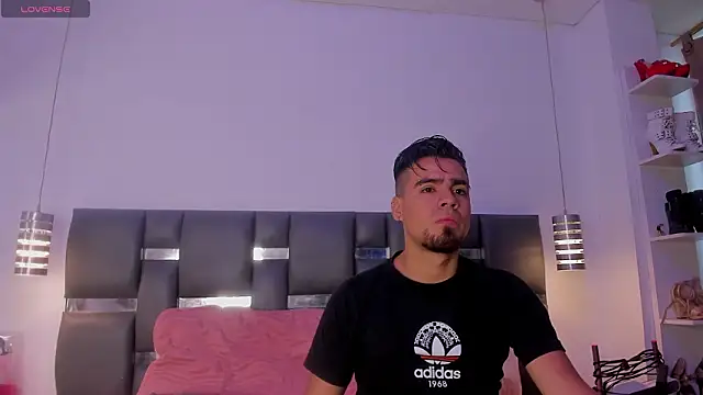 PittAndLunaa online show from 02-19-26, 12:24