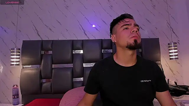 PittAndLunaa online show from 04-14-26, 12:21