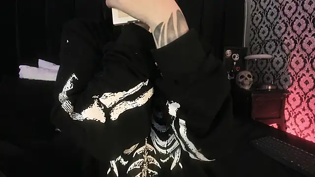 Adeelinee online show from 03-09-26, 07:39