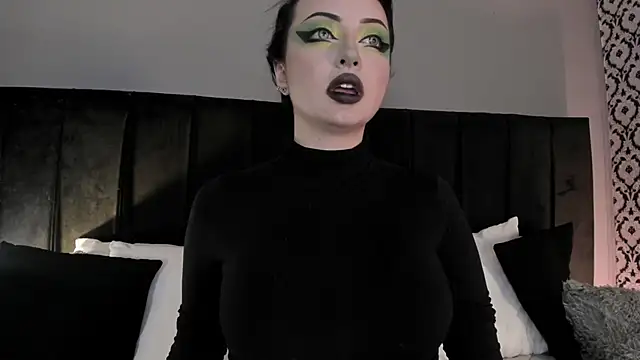 Adeelinee online show from 06-11-26, 12:32