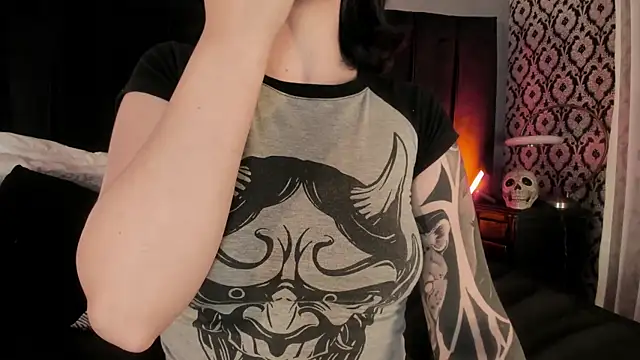 Adeelinee online show from 01-13-26, 08:13