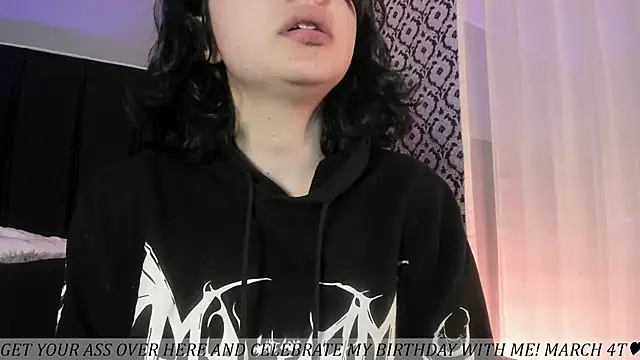 Snapshot of Adeelinee chatting on 02-28-26, 08:52 Adeelinee online show from 02-28-26, 08:52