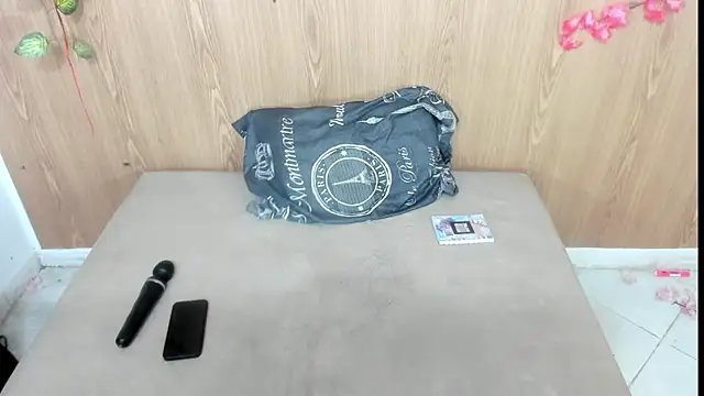 jenelotizz06 online show from 01-07-26, 11:43