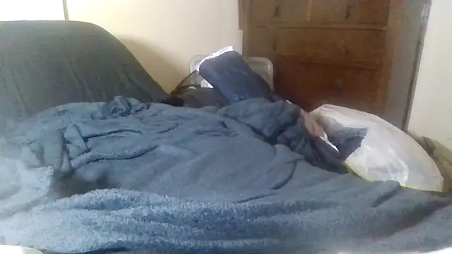 VersGuy24 online show from 03-06-26, 11:44