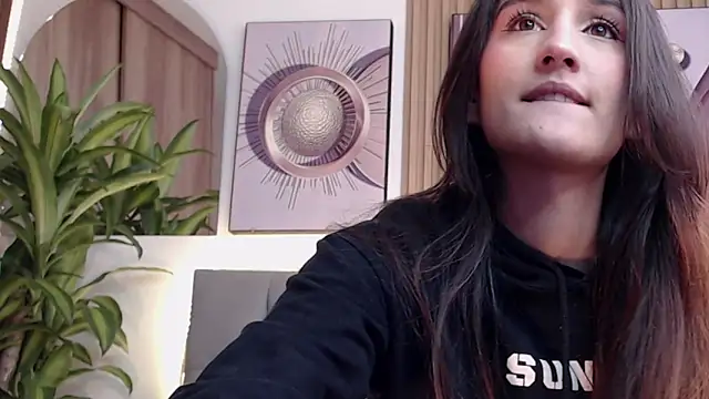 Brinna se online show from 12-02-24, 04:04