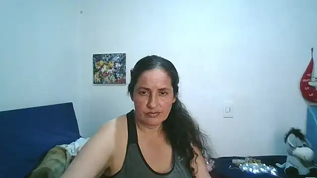 Snapshot of ximenajimenez chatting on 06-11-26, 10:29 ximenajimenez online show from 06-11-26, 10:29