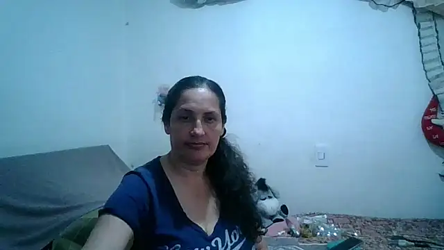 ximenajimenez online show from 10-30-25, 10:17