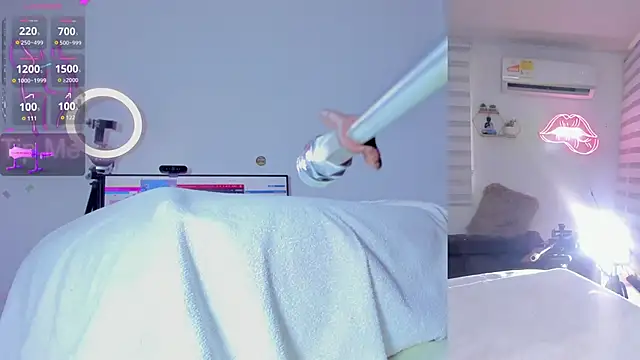 Abigail Girl   online show from 01-18-26, 05:27