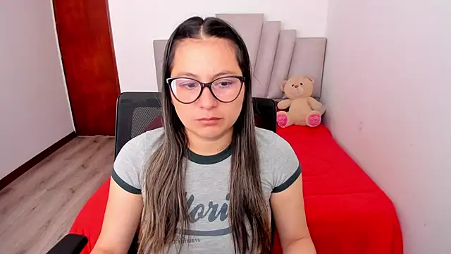 samantha  wilson online show from 04-11-26, 01:59