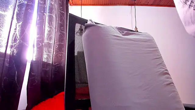 samantha  wilson online show from 10-01-25, 01:48