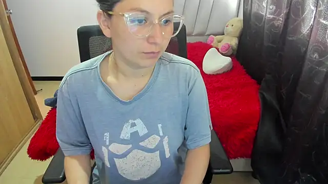 samantha  wilson online show from 11-11-25, 01:28