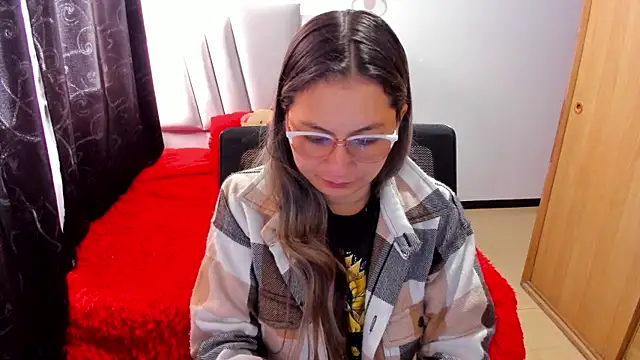 samantha  wilson online show from 09-30-25, 03:07