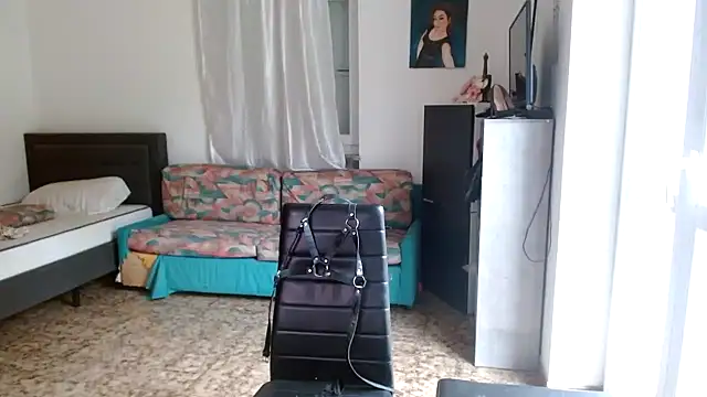 danasantoreal online show from 04-12-26, 08:06