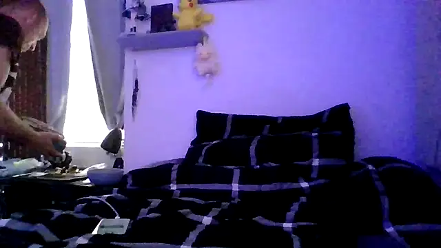 Snapshot of El_Gizmo chatting on 03-31-26, 07:16 El Gizmo online show from 03-31-26, 07:16