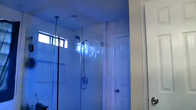 Snapshot of El_Gizmo chatting on 03-12-26, 06:34 El Gizmo online show from 03-12-26, 06:34