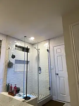 El Gizmo online show from 12-19-25, 08:27