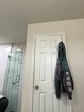 El Gizmo online show from 11-29-25, 12:27