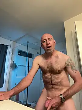 Snapshot of El_Gizmo chatting on 04-07-26, 12:07 El Gizmo online show from 04-07-26, 12:07