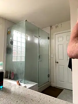 El Gizmo online show from 11-30-25, 05:47