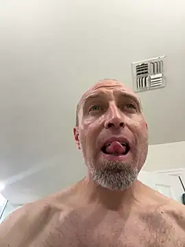 El Gizmo online show from 11-20-25, 07:53