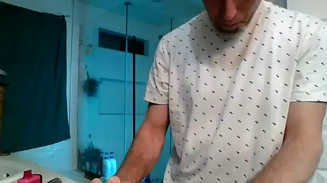 El Gizmo online show from 02-14-26, 11:21