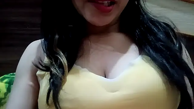 Snapshot of Jatti_punjab_di chatting on 04-23-26, 07:37 Jatti punjab di online show from 04-23-26, 07:37