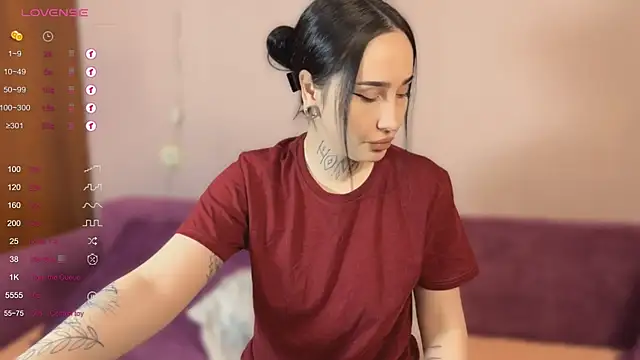 AnastasiaSun online show from 11-01-25, 04:01