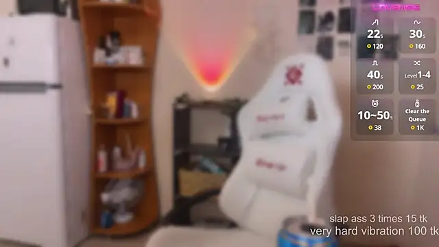 Snapshot of AnastasiaSun chatting on 02-15-25, 01:49 AnastasiaSun online show from 02-15-25, 01:49