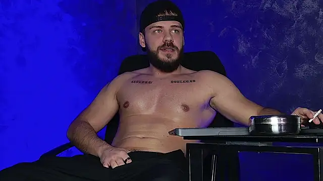 juliusmasters online show from 12-19-25, 07:38