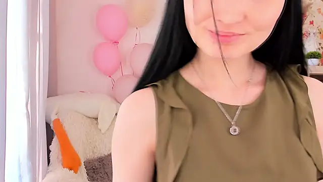 LisaMooore online show from 03-06-26, 06:19