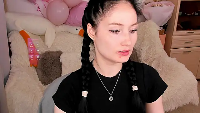 LisaMooore online show from 02-07-26, 11:18