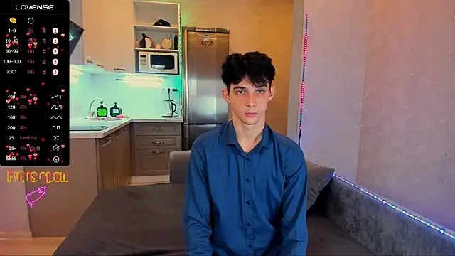 Snapshot of Aaron_Boom chatting on 10-12-25, 10:55 Aaron Boom online show from 10-12-25, 10:55