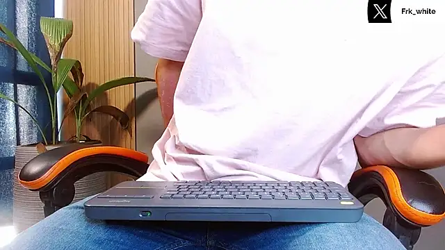 Mr WhiteCock online show from 10-19-25, 07:38
