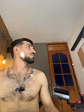 Snapshot of Mr_WhiteCock chatting on 06-29-26, 01:55 Mr WhiteCock online show from 06-29-26, 01:55