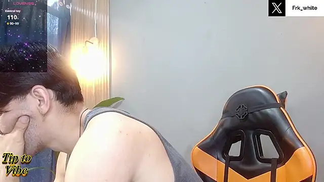 Mr WhiteCock online show from 12-22-25, 03:56