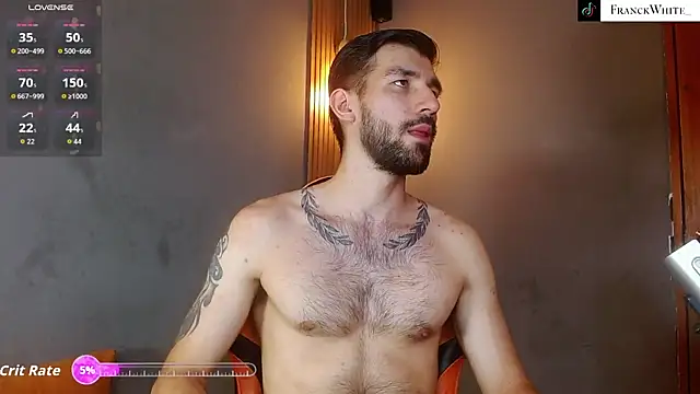 Snapshot of Mr_WhiteCock chatting on 05-18-26, 02:01 Mr WhiteCock online show from 05-18-26, 02:01