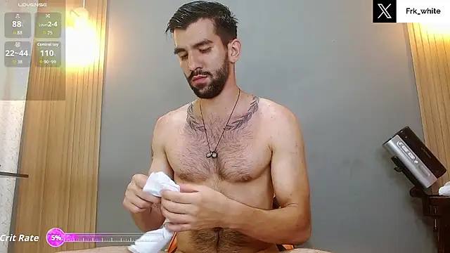 Snapshot of Mr_WhiteCock chatting on 02-18-26, 01:25 Mr WhiteCock online show from 02-18-26, 01:25