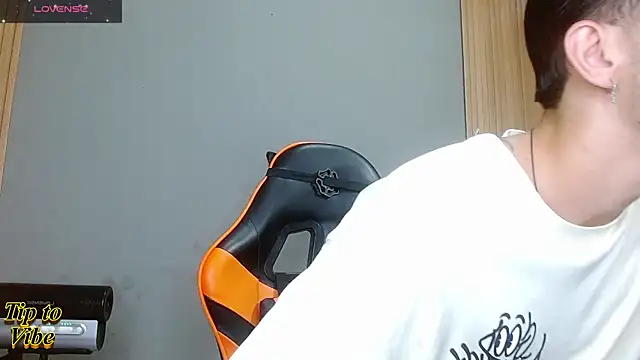 Mr WhiteCock online show from 12-01-25, 09:15