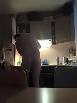 Snapshot of fuguCum chatting on 02-16-26, 08:29 fuguCum online show from 02-16-26, 08:29