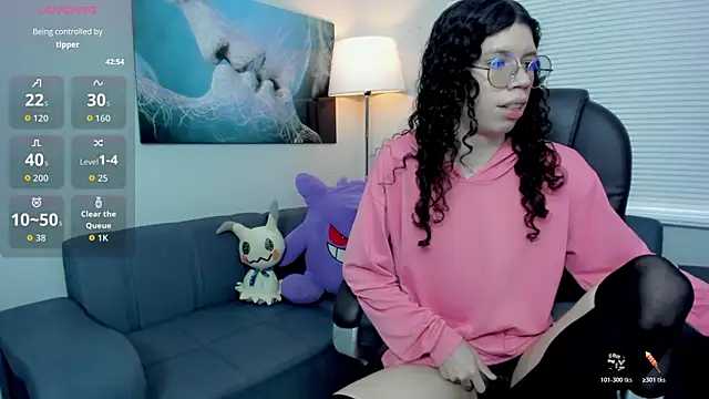 Snapshot of Angel_Dust18 chatting on 10-19-25, 03:15 Angel Dust18 online show from 10-19-25, 03:15