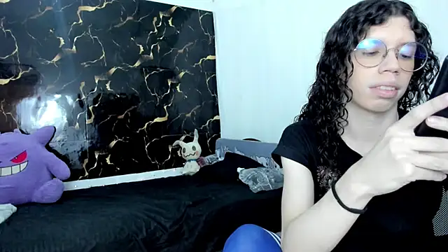 Angel Dust18 online show from 04-17-26, 09:28