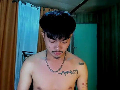 Snapshot of cutievrinx chatting on 11-26-25, 09:53 cutievrinx online show from 11-26-25, 09:53