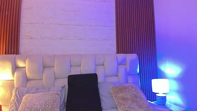 SophiaWylde online show from 02-27-25, 10:22