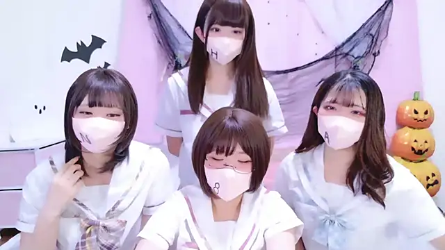 841 yayoi online show from 10-26-25, 04:35