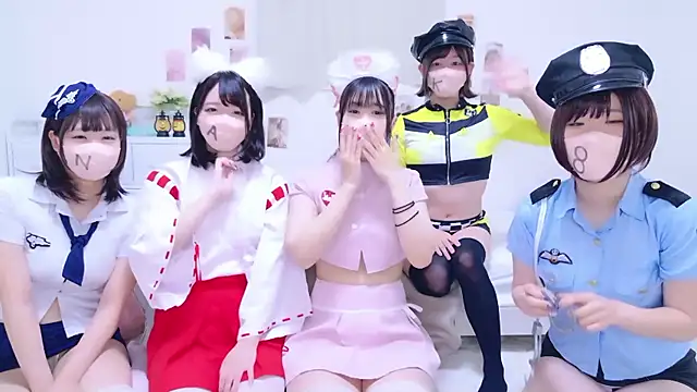 841 yayoi online show from 11-05-25, 03:31