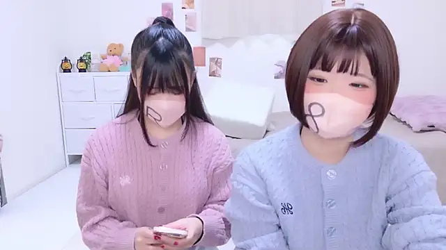 841 yayoi online show from 11-28-25, 03:28